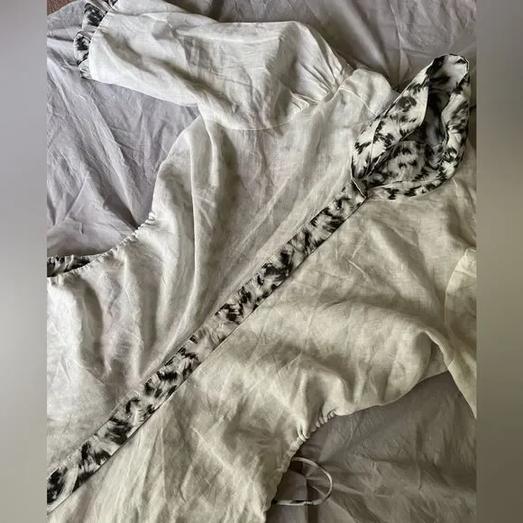 Abstract Cutout Midi Shirtdress - Picture 10 of 12